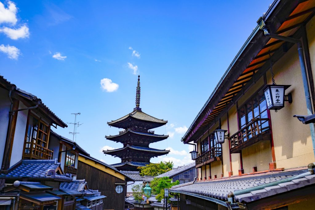 Accommodation around Gion is ideal for sightseeing in Kyoto city.